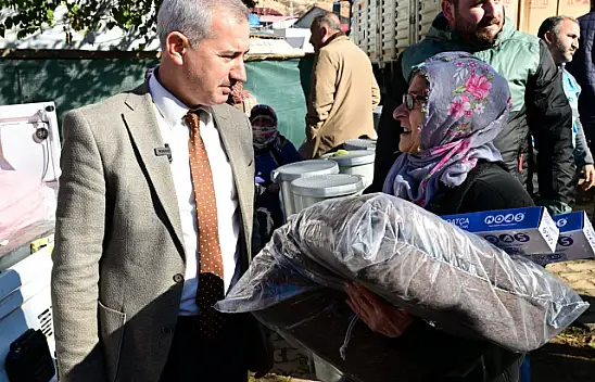 Başkan Çınar, Yardım Paketi Dağıtım Programına Katıldı