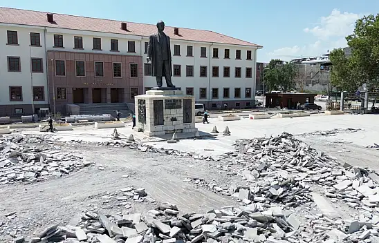 Başkanın Talebi Bakanın Talimatı Kapalı Çarşı'da Büyük Değişim Kapıda!