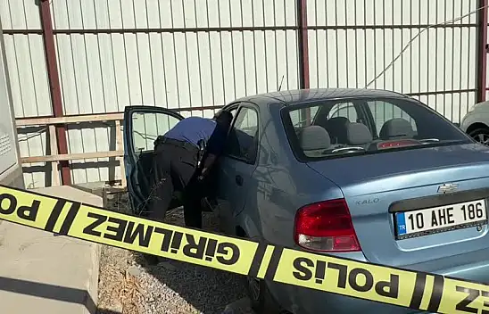 Bir Kişi Otomobilde Ölü Bulundu