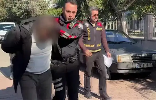 Bir kişinin bıçaklanarak öldürüldüğü olayla ilgili 2 kişi yakalandı