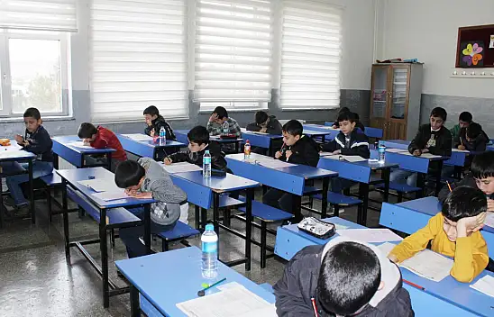 Birinci ara tatil bugün sona eriyor