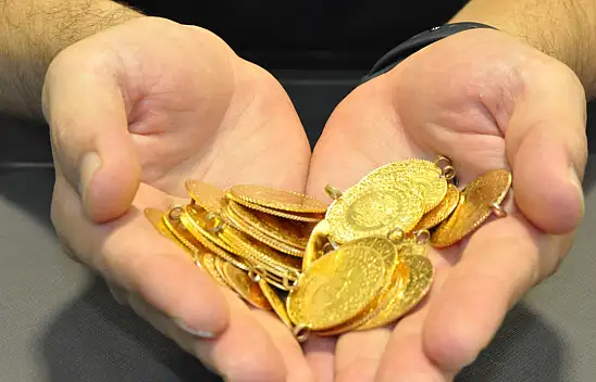 Çeyrek gram ve cumhuriyet altını kaç lira oldu?