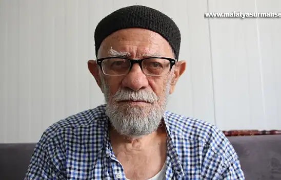 Depremlerde evi ağır hasar alan asırlık çınar  konteynerde hayatına devam ediyor