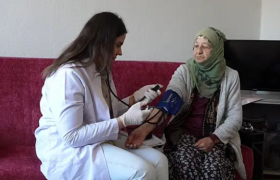 Engelli ve Yaşlı Vatandaşlara Temizlik ve Sağlık Taraması Desteği