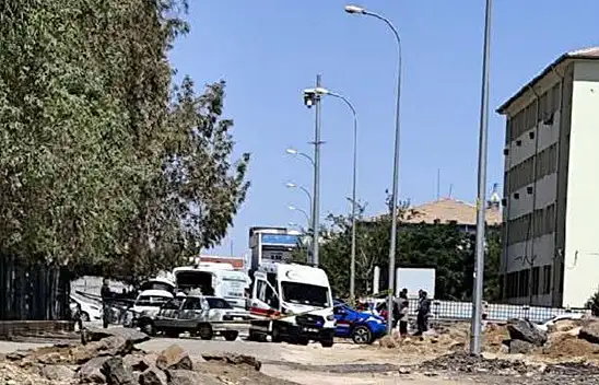 Ev Önünde Bağırdı, Ateş Açtı 2 Ölü  3 Yaralı!