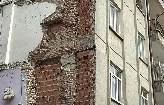 Evimiz Başımıza Çökecek Sandık