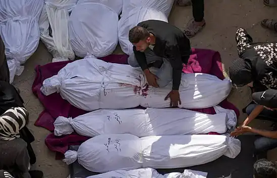 Gazze'de şehit sayısı 60 bin 138'e çıktı