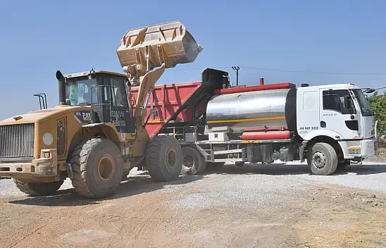 Hizmette Merkez-Kırsal Ayrımı Yok: Yeşilyurt Belediyesi Her Yerde!