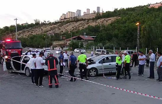 İki Otomobil Kafa Kafaya Çarpıştı Malatya'da 11 Yaralı Var