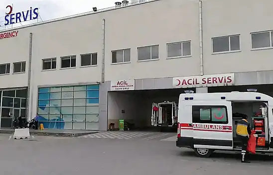 İnşaatta Feci Kaza! Usta Merdivenden Düşerek Ağır Yaralandı