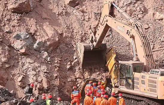 Maden Çatısı Çöktü 4 Ölü