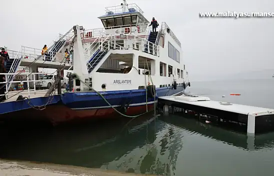Malatya'da belediye otobüsü baraj gölüne uçtu: 3 yaralı