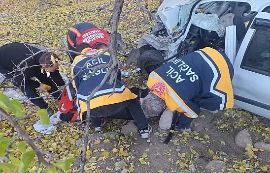 Malatya'da otomobilin devrilmesi sonucu 4 kişi yaralandı