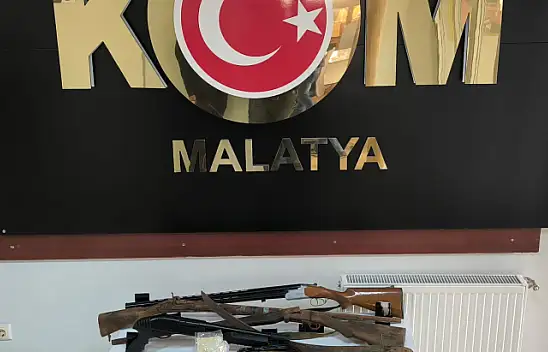 Malatya'da silah ve uyuşturucu ele geçirildi