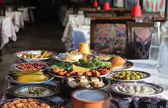 Memurlar İçin Yeni Yemek Ücreti Tarifesi