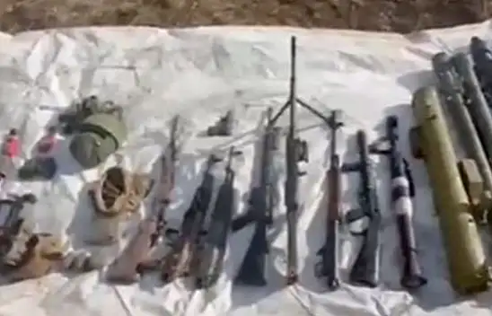 Pençe-Kilit operasyonu bölgesinde silah ve mühimmat ele geçirildi