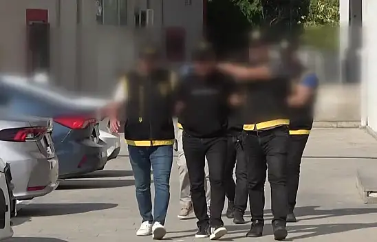 Polisten kaçan motosikletli ve silahlı 2 kişi tutuklandı