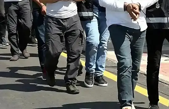 Şok Rakamlar  Adana'da Aranan 486 Kişi Yakalandı!