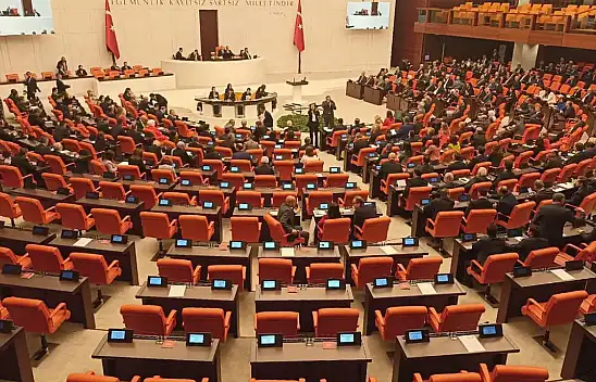 TBMM Tatile Girdi Gözler 1 Ekim'de Açılacak Yeni Yasama Yılında