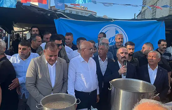 Ülkü Ocakları Geleneği Sürdürüyor Aşure Etkinliğine Yoğun İlgi