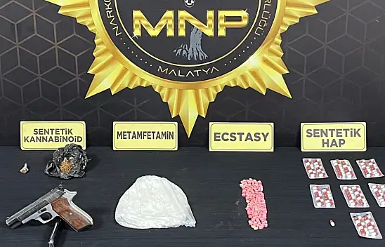 Uyuşturucu ve Tabanca ile Yakalandılar 4 Gözaltı!