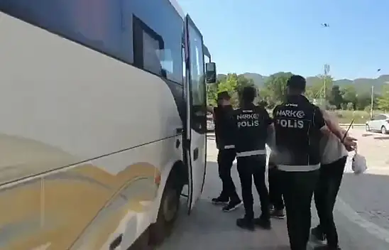 Uyuşturucuya Geçit Yok! 72 İlde Dev Operasyon