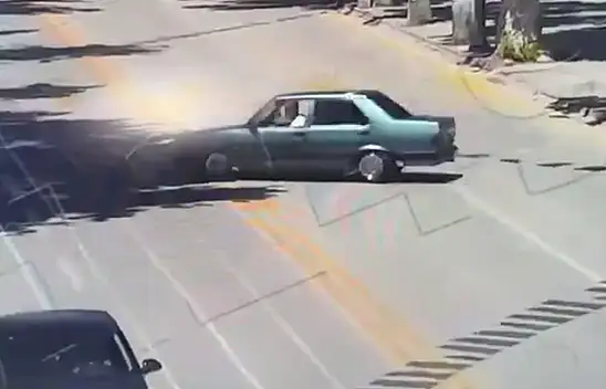 Vali Yavuz Duyurdu  Driftçi Sürücüye Süresiz Ehliyet İptali!