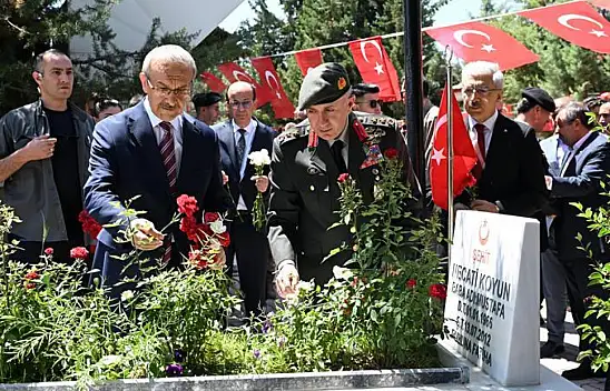 Vali Yavuz Şehit Aileleri 86 Milyonun Emanetidir