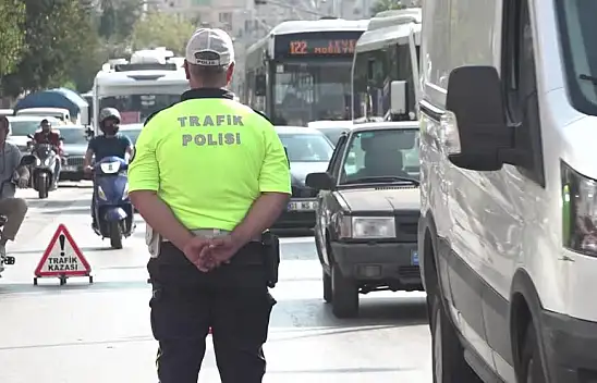 Yayalara Yol Vermeyen Sürücülere Ceza Kesildi