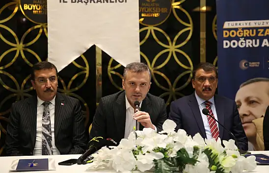 Ak Parti Genel Başkan Yardımcısı Kandemir, Malatya'da Partililerle Bir Araya Geldi