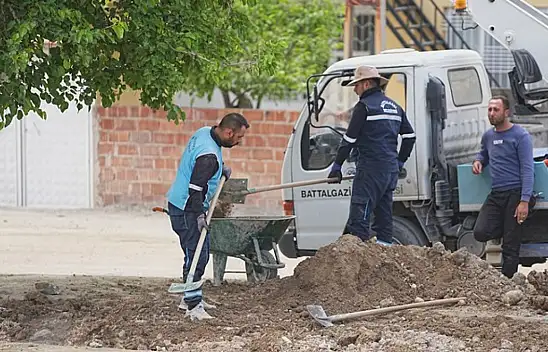 Dolamantepe Mahallesi'nde Park Ve Yol Düzenlemesi