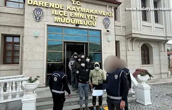 Malatya'da 13 düzensiz göçmen yakalandı