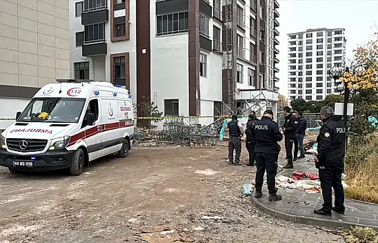 Malatya'da inşaat iskelesinin çökmesi sonucu 2 işçi öldü