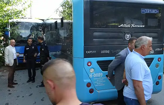 Malatya'da Trafik Kazası 25 Kişi Hastaneye Kaldırıldı