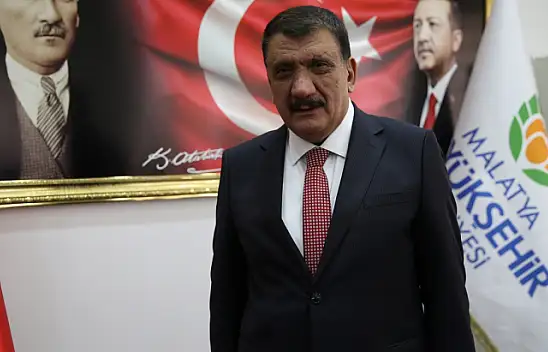 Malatya kent merkezinde konut ve iş yeri inşa çalışmaları sürüyor