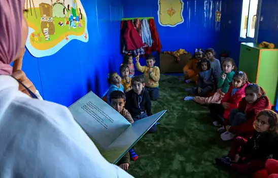 Teknopark Konteyner Kent'teki çocuklara gönüllülerden eğitim desteği