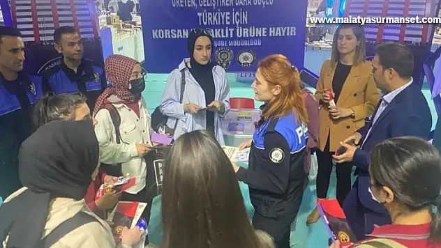 'Korsan ve Taklit Ürüne Hayır' bilgilendirmesi