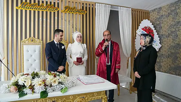 05.05.2025 Tarihinde Evet Diyenler Yeşilyurt'ta Buluştu
