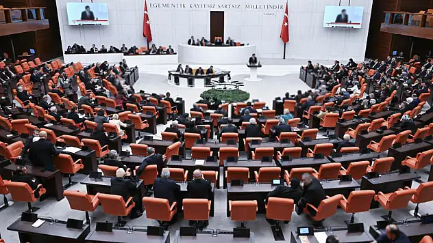 Yeni İnfaz Yasası Yürürlükte Kimler Evde Ceza Çekebilecek?