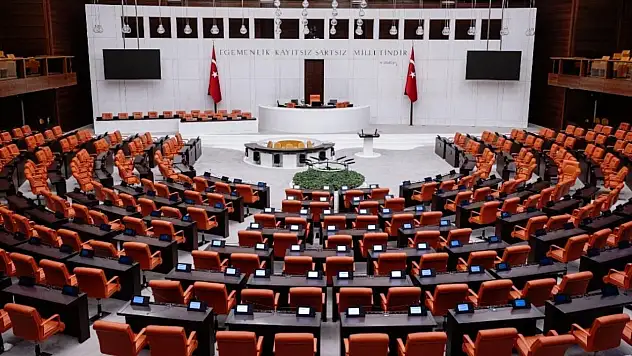 11. Yargı Paketi Meclis'e sunuldu