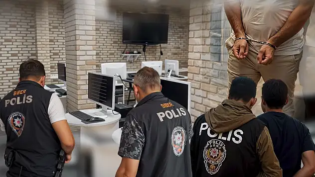 20 İlde Siber Suç Operasyonu 55 Gözaltı 23 Tutuklama