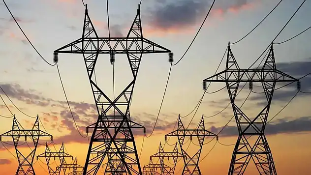 2026'da elektrikte serbest tüketici limiti düşüyor