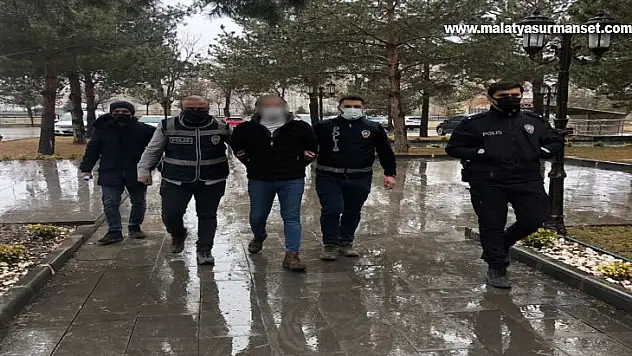 21 ayrı bilişim dolandırıcılığı suçundan aranan şüpheli Tercan polisince yakalandı