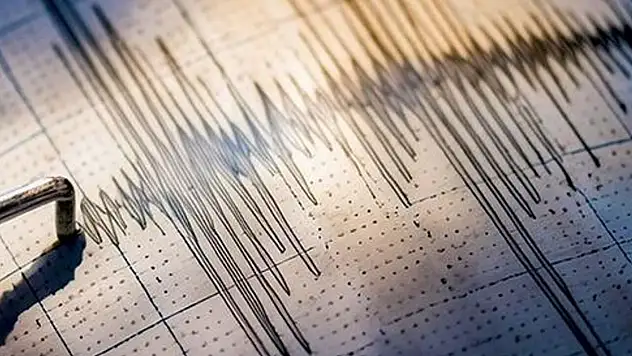 4,9 Büyüklüğünde Deprem