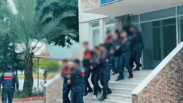 6 İlde Dev Operasyon: 2,4 Milyar TL'lik Suç Ağı Çökertildi