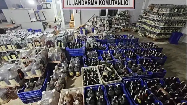 81 ilde metil alkol operasyonu: 91 bin litre ele geçirildi