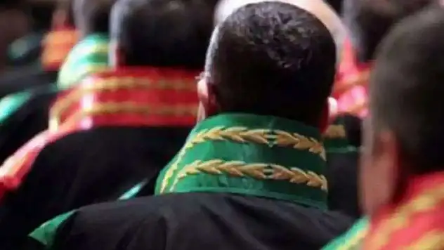 Adalet Bakanlığı 1000 Yeni Hakim ve Savcı Yardımcısı Alacak