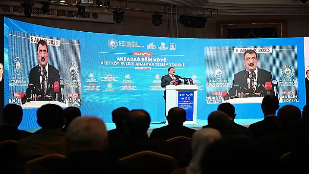 Afet Köy Evlerinin Anahtarları Sahiplerine Teslim Edilmeye Başlandı