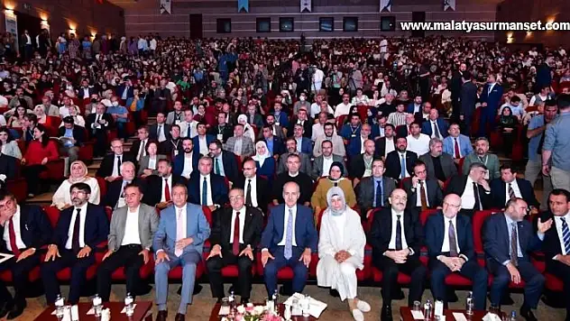 AK Parti Genel Başkanvekili Kurtulmuş: 'Sezai Karakoç diriliş cephesinin amansız yılmaz bir savaşçısı'