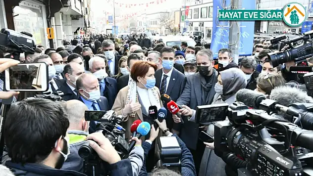 Akşener Gazetecilerin Sorularını Yanıtladı